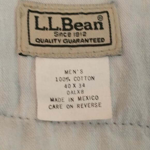 LL Bean Jeans Men's Sz 40 x 34 Classic Fit Straight Leg Medium Wash Denim - Picture 2 of 10